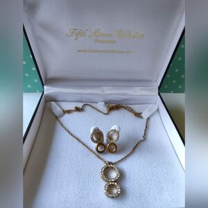 Fifth Avenue Collection Hand Made - Necklace & Earring Set